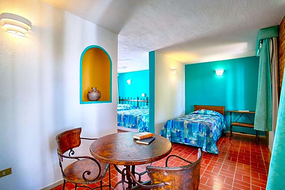 Hotel Garza Canela