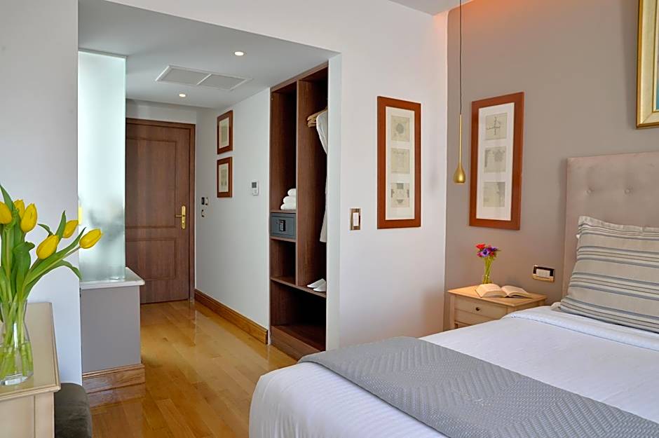 Acropolian Spirit Boutique Hotel