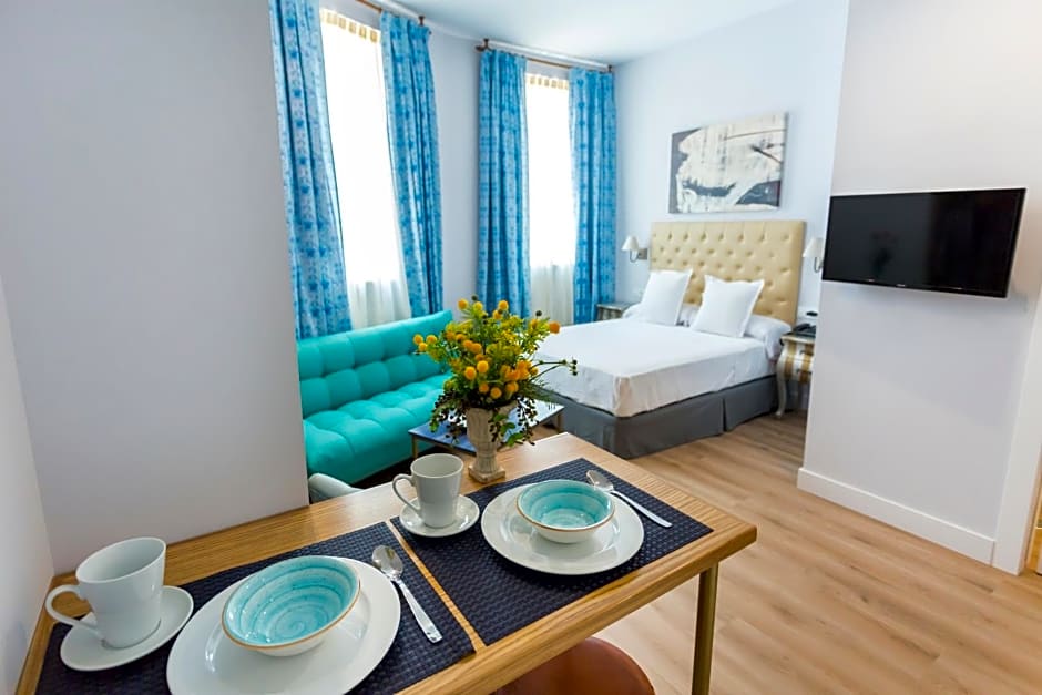 Casa de la Merced Suites