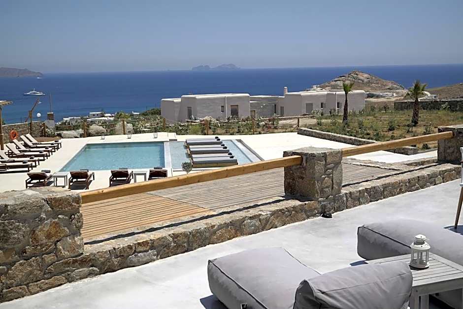 Myconian Crown Suites