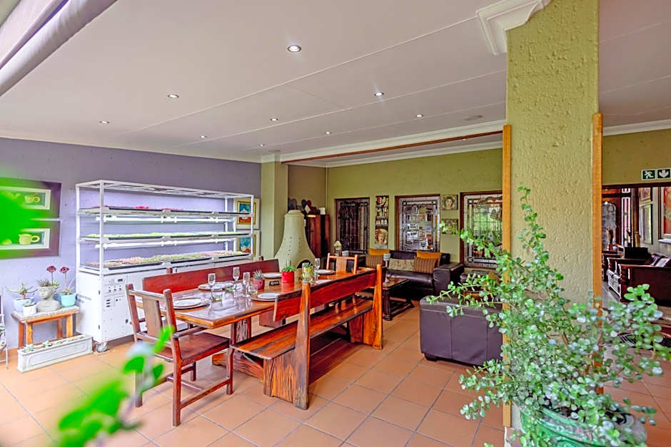 Afrique Boutique Hotel O.R. Tambo