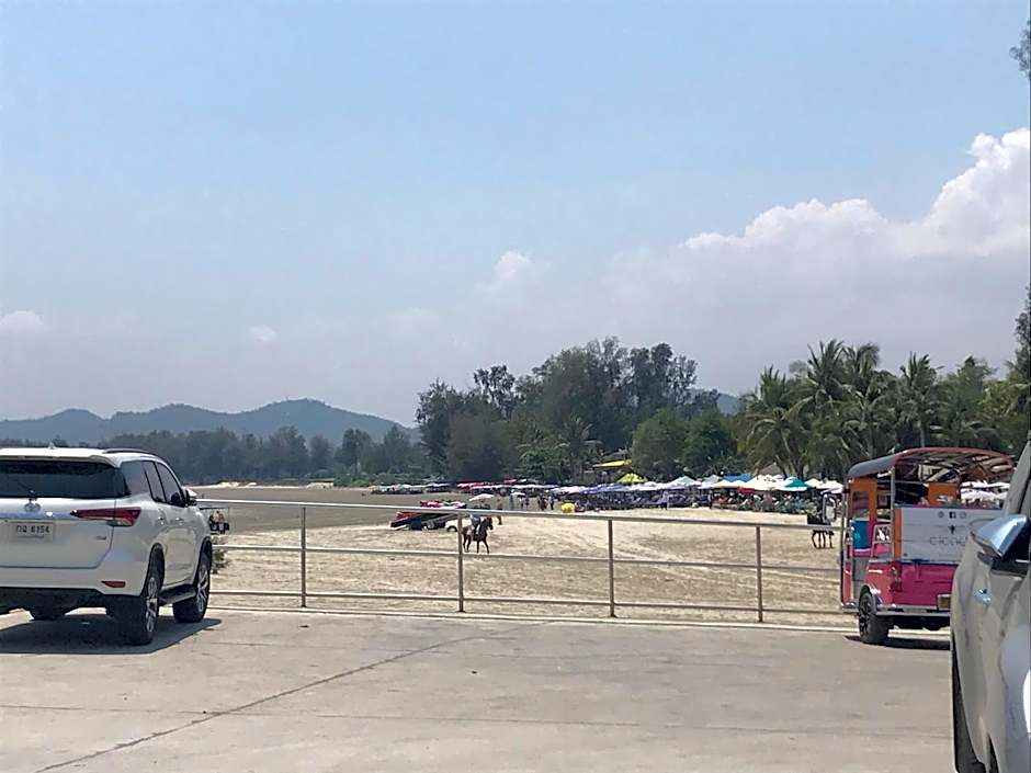 Baan Peang Ploen Hua Hin 6/546