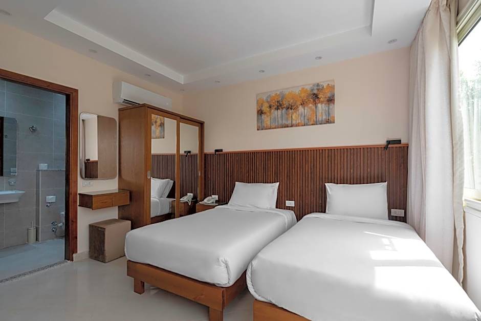 Dream Inn Pyramids View