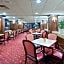 La Quinta Inn & Suites by Wyndham Downtown Conference Center