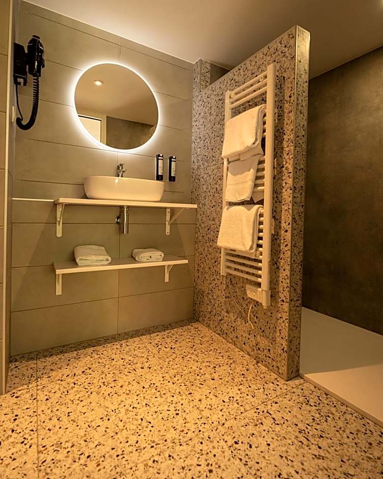 Kyriad Lyon Sud Sainte Foy
