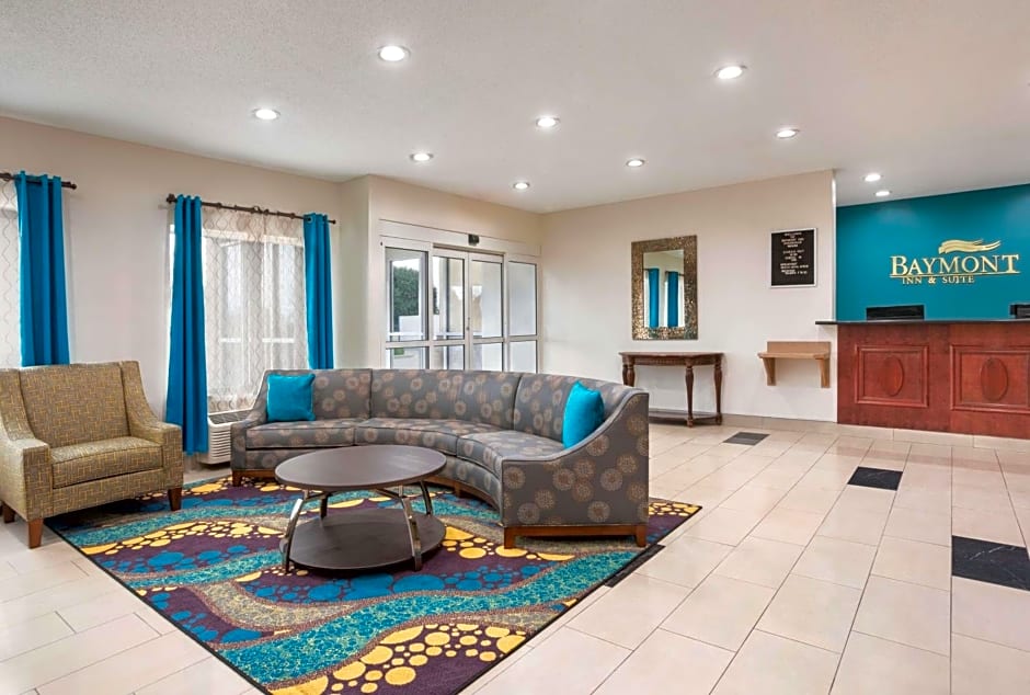 Baymont by Wyndham Evansville East