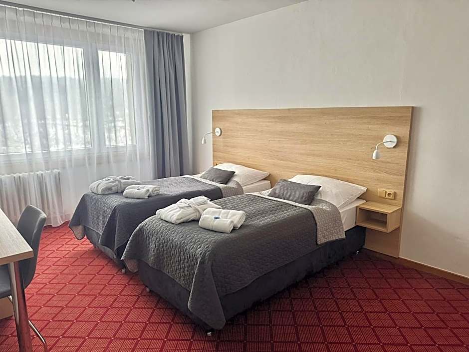 PATRIA HOTEL