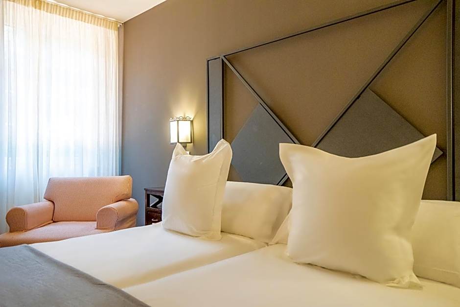 Hotel Torres de Somo