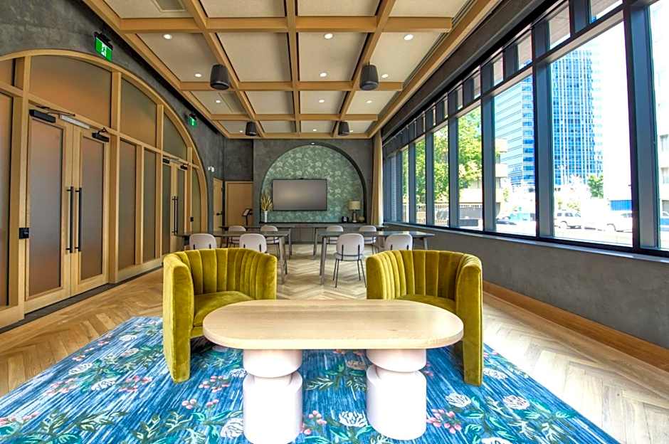 The Westley Calgary Downtown, Tapestry Collection by Hilton