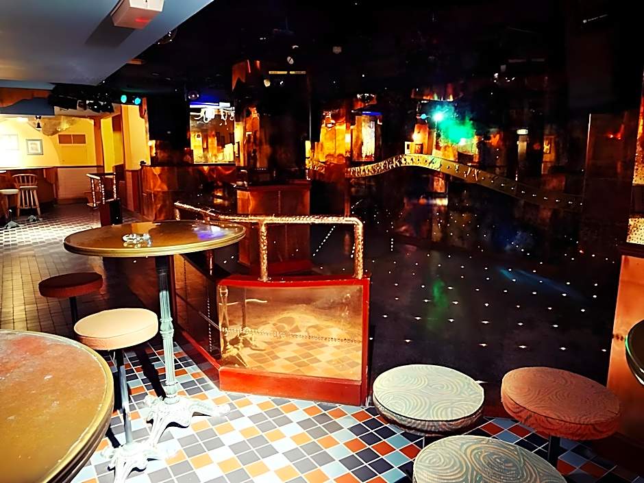 Mansouri Mansions Hotel