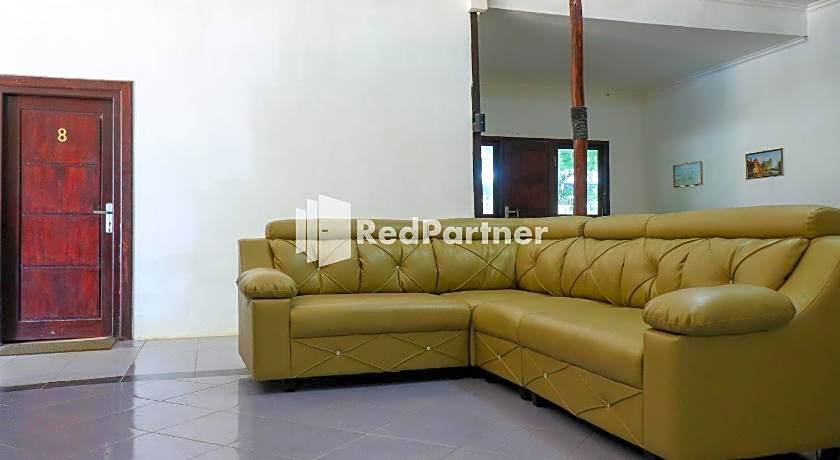 Sahabat Pantai Guest House Mitra RedDoorz