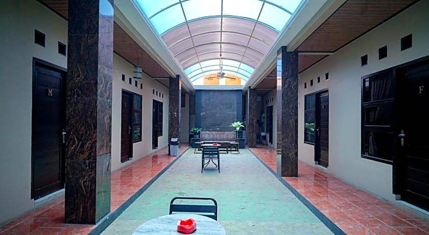 OYO 2630 Wisma Fahza Syariah