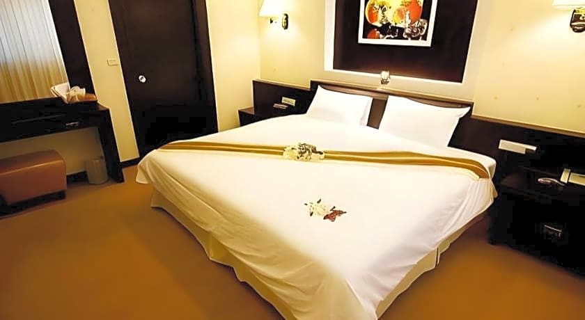 Ayutthaya Grand Hotel