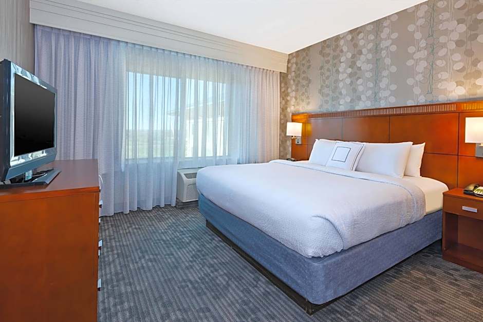 Courtyard by Marriott Omaha La Vista