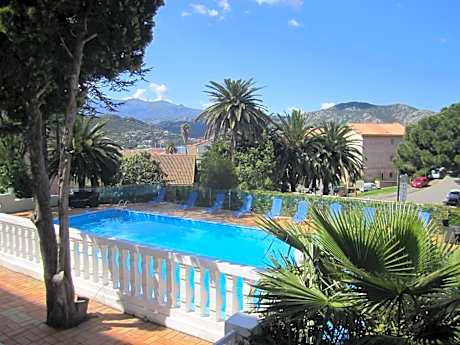 Hotel Madame Mere