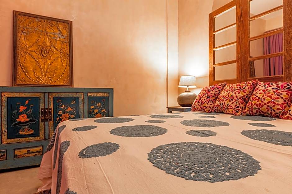 BOMBAYARTE APARTHOTEL TARIFA