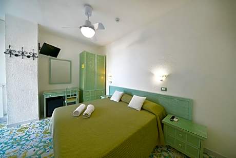 Classic Double or Twin Room