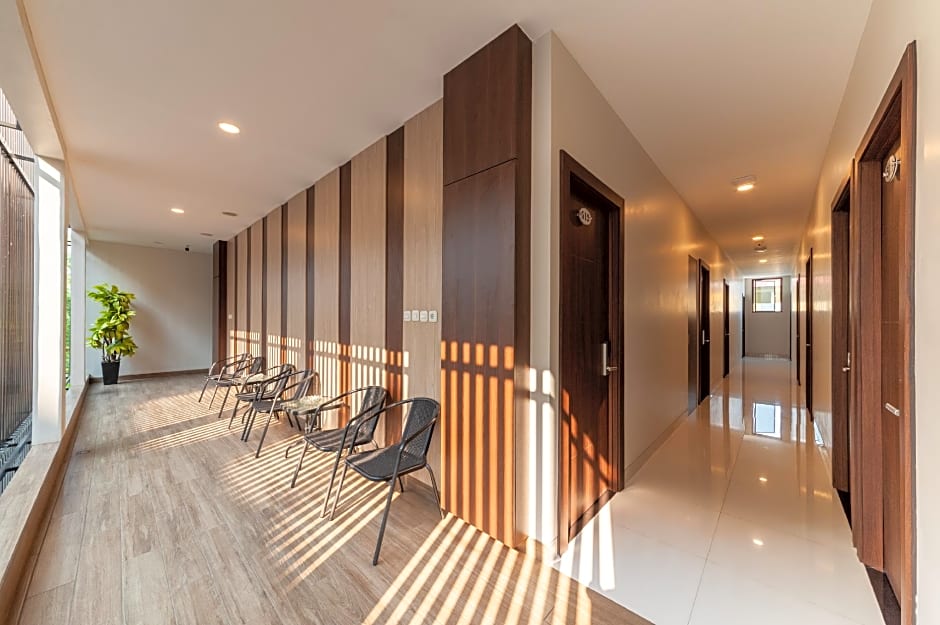 Urbanview Hotel Cengkareng Jakarta by RedDoorz
