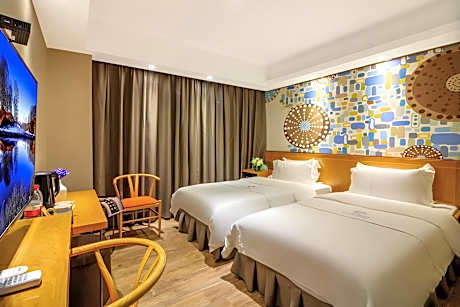 Business Room Two Double Beds