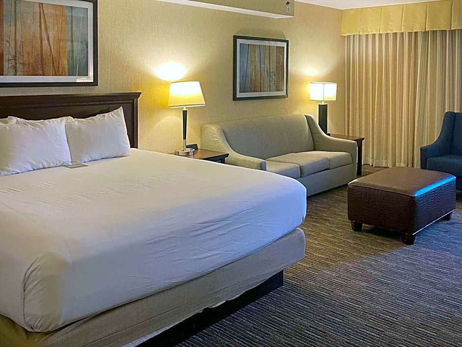 Prado Hotel by Choice Hotels