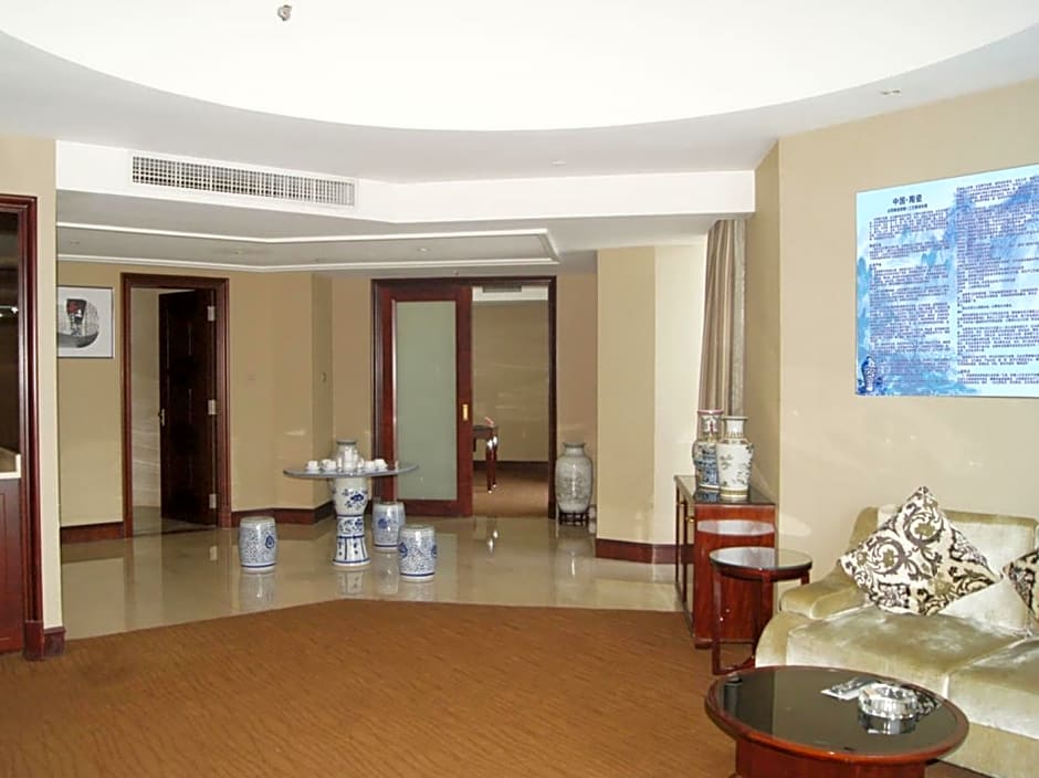Babylon Hotel