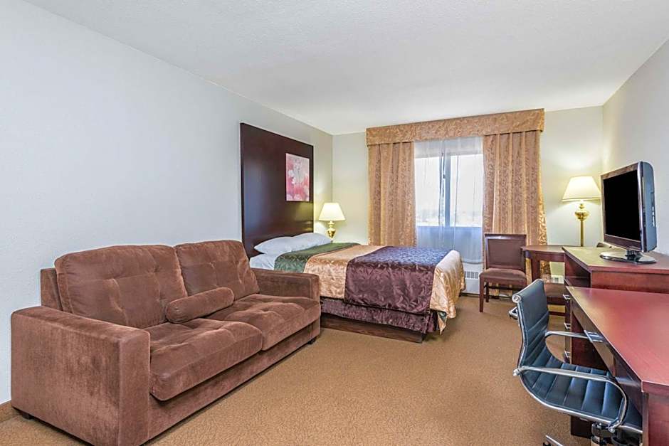 Super 8 by Wyndham Innisfail