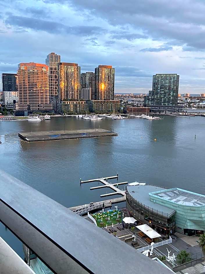 AKOM AT Docklands