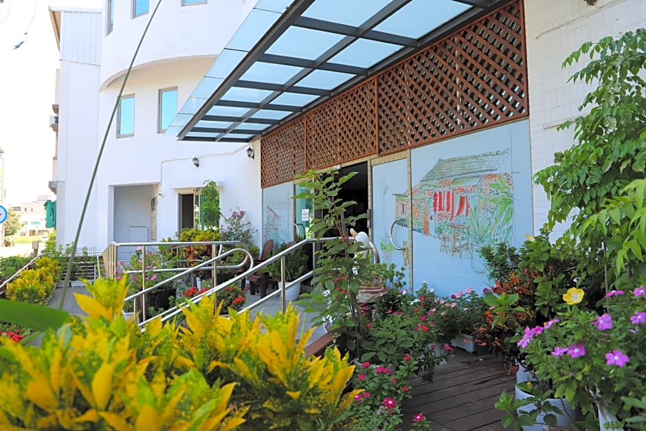 TAINAN JULIE'S GARDEN