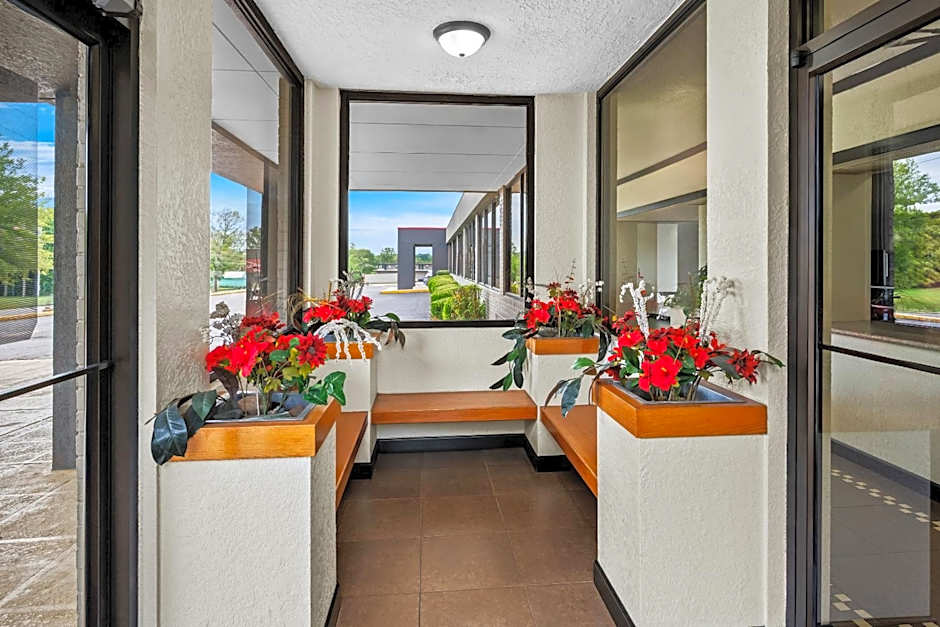 Red Roof Inn Hot Springs