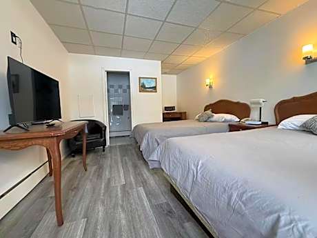 Economy Double Room with Two Double Beds