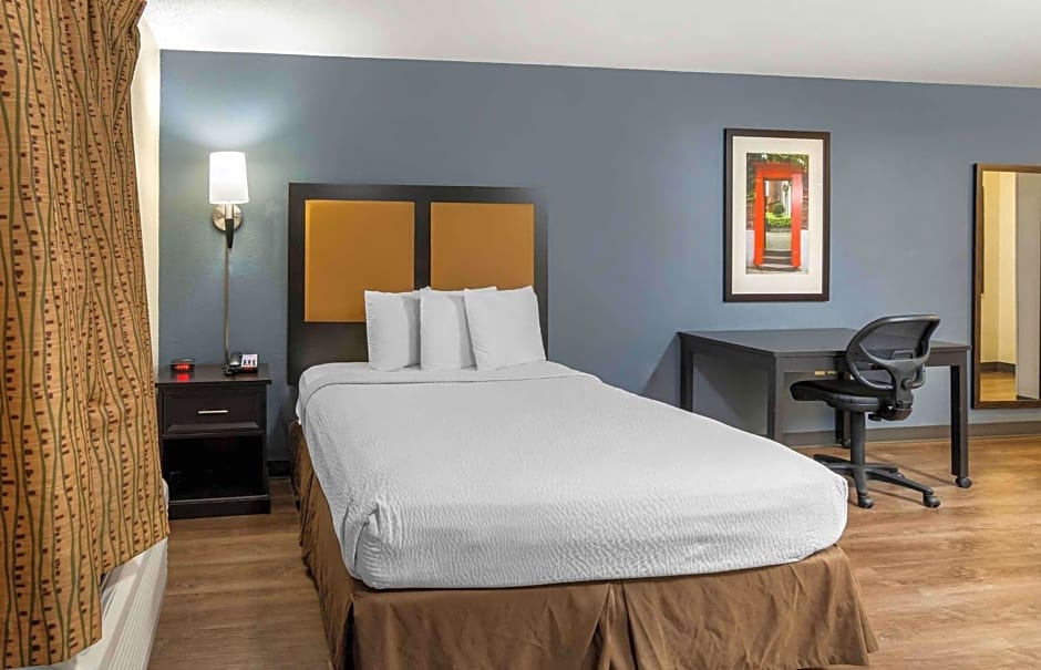 Extended Stay America Suites - St. Louis - Earth City