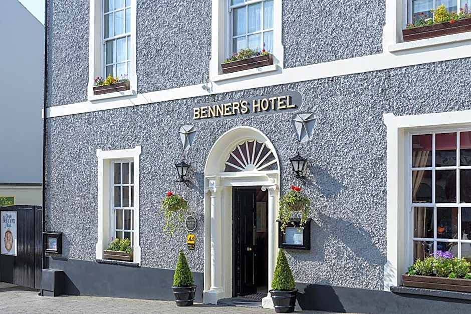 Dingle Benners Hotel