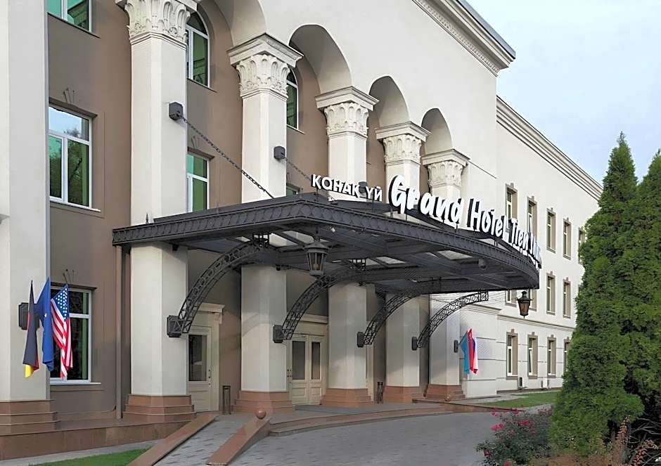 Grand Tien Shan Hotel