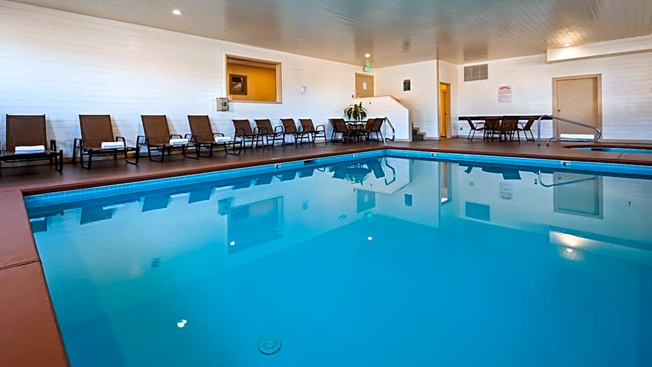 Best Western Inn & Suites