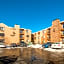 Carriage House Condominiums by All Seasons Resort Lodging