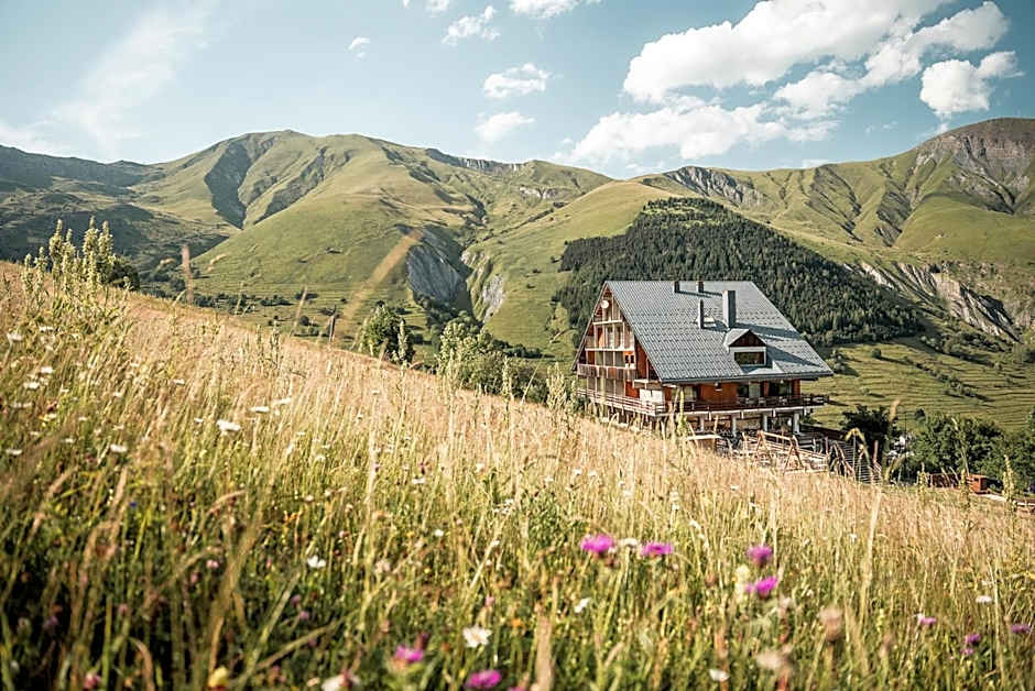 Les Cèdres - Hôtel - Restaurants - Spa