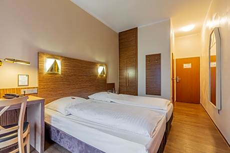 Sport- und Tagungshotel De Poort