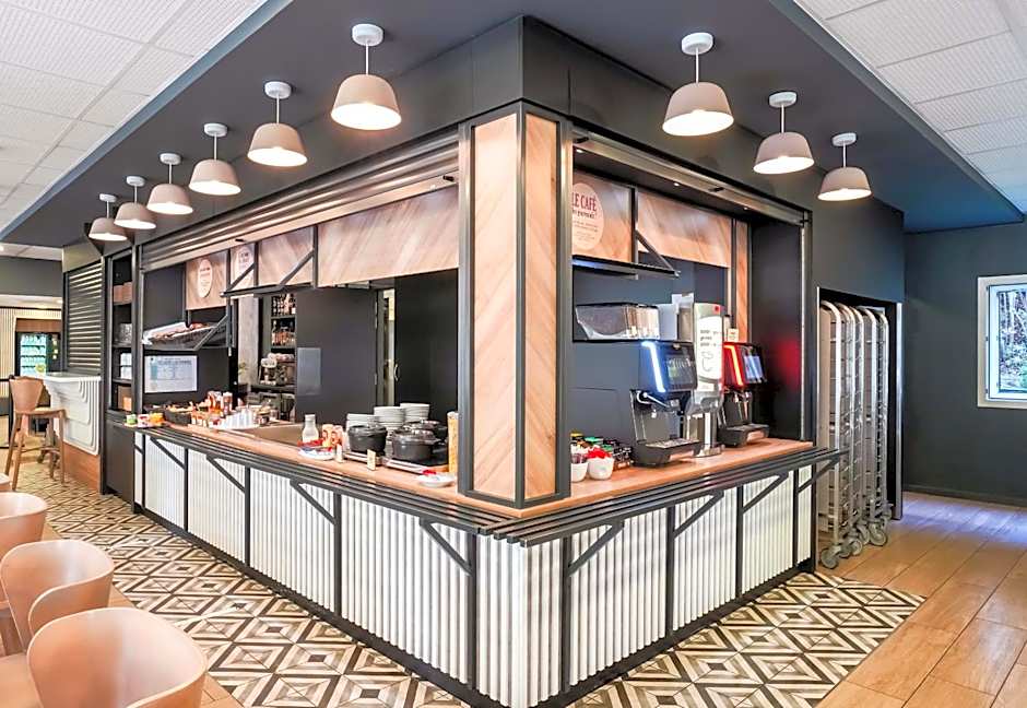 B&B HOTEL Paris Malakoff Parc des Expositions