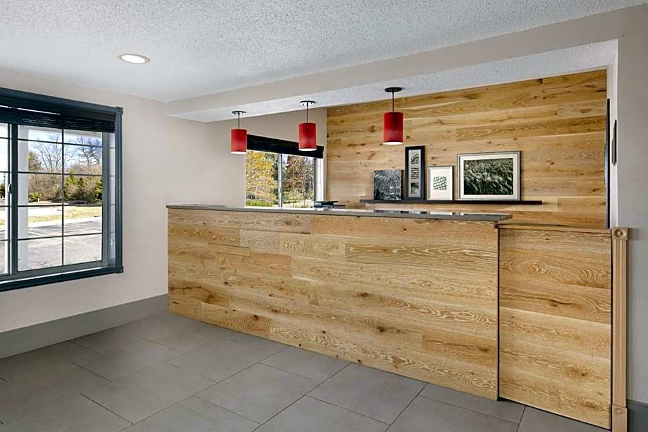 Country Inn & Suites by Radisson, Springfield, OH