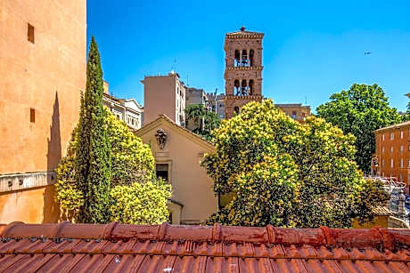 Family Room Three Beds