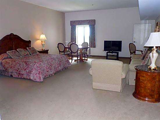 Regalia Hotel & Conference Center