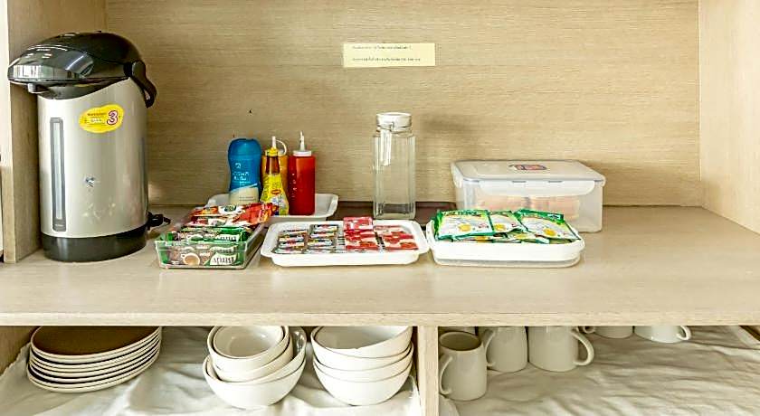 Riski Residence Bangkok Noi