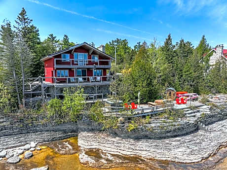 Norse Nook Waterfront W Hot Tub & Sauna