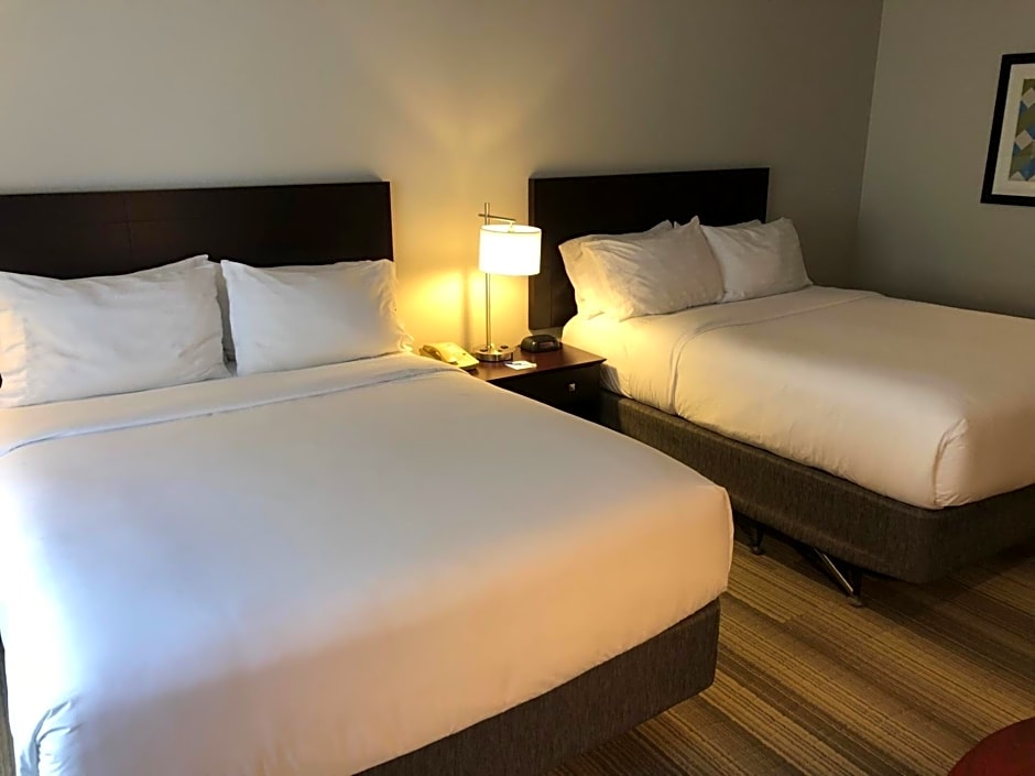 Holiday Inn Express Dayton By IHG