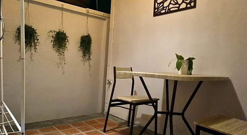 New Breakers Hotel Rawai