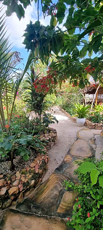 Salama & Mbuyuni Bungalows