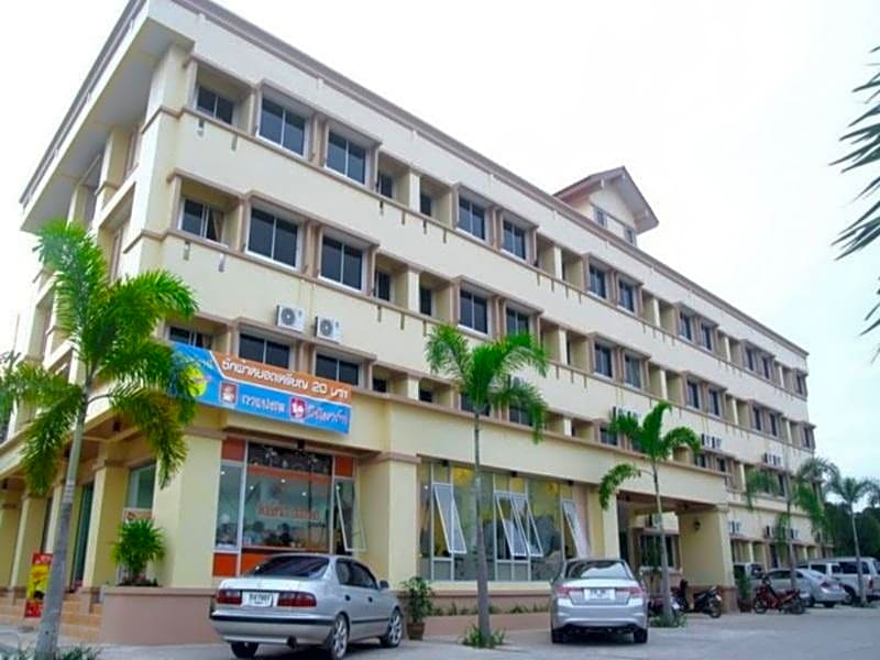Chanthanee Hotel
