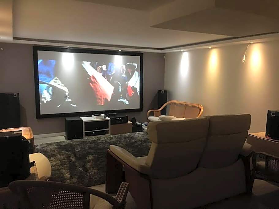 Villa verdoyante 10 min Disney, proche JO 2024