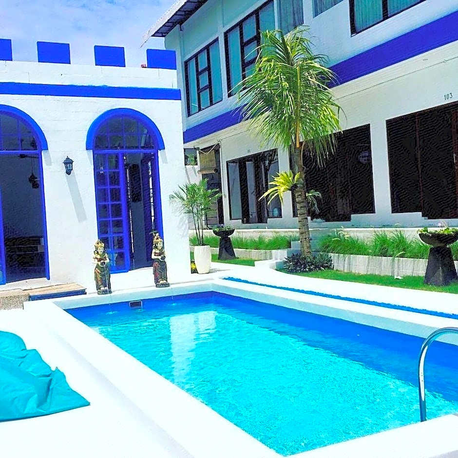 Bombora Surf Camp Hotel