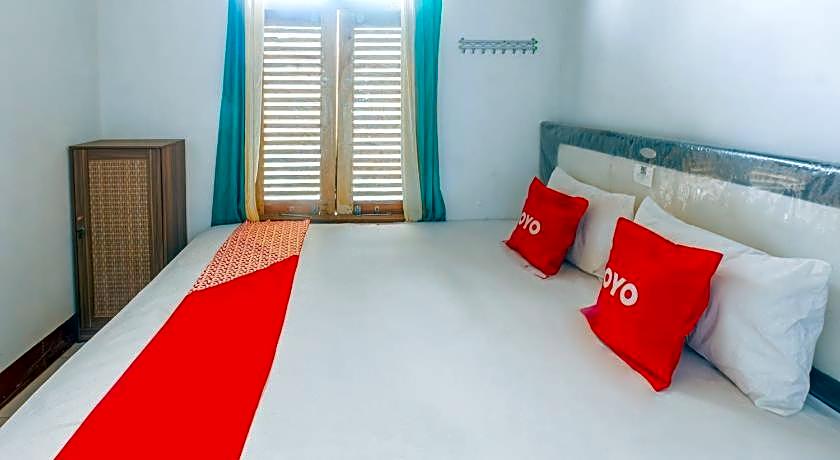 OYO 93729 Radesa Family Homestay